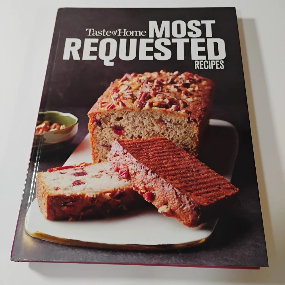Taste of Home Cookbooks Hardcover Lot of 5